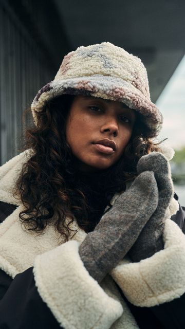 BARTS Teddybuck Hat-3