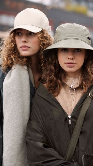BARTS Courtnie Cap-3