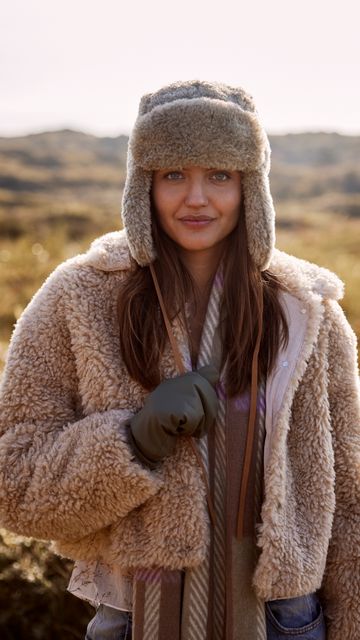 BARTS Alyssie Mitts-3