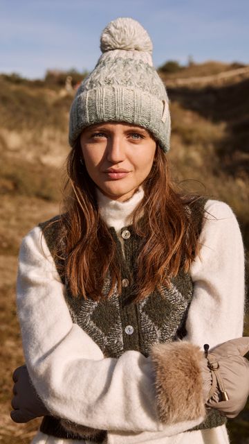 BARTS Catbird Beanie-3