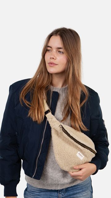 BARTS Bugbane Bumbag-2