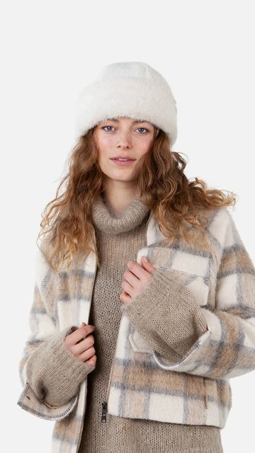 BARTS Cherrybush Hat-1