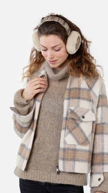BARTS Sunnaha Earmuffs-1