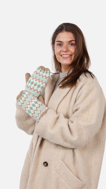 BARTS Nakarah Mitts-1