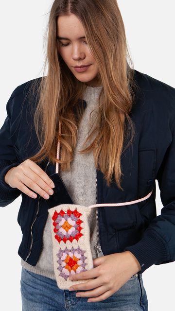 BARTS Sigrunn Phonebag-0