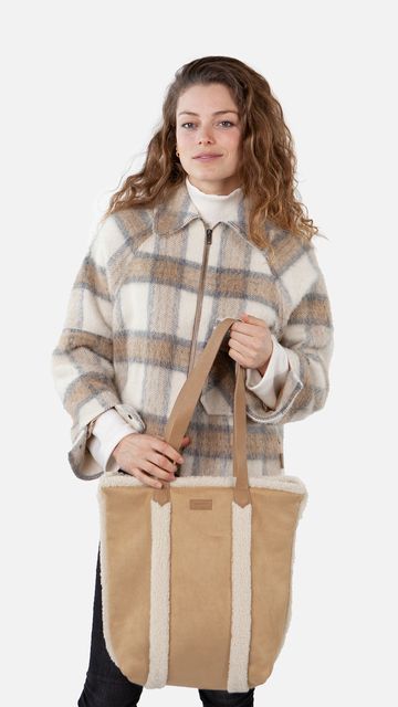 BARTS Aedey Totebag-1