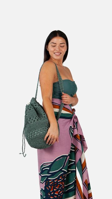 BARTS Yileen Bucketbag-2