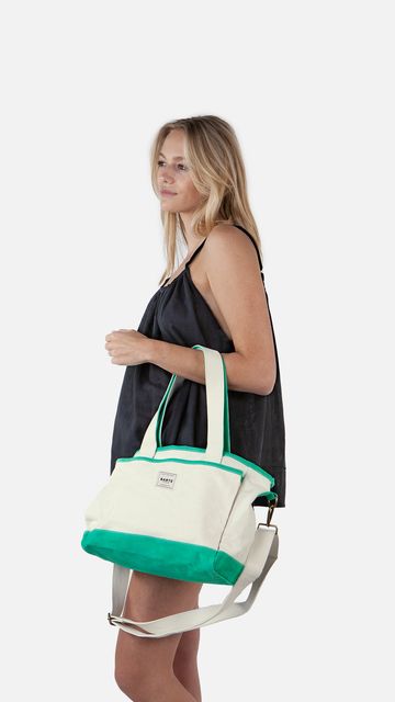 BARTS Shaey Shoulderbag-2