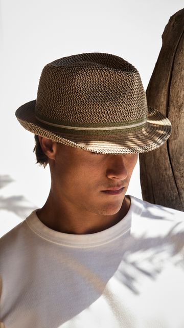 BARTS Fluoriet Hat-1