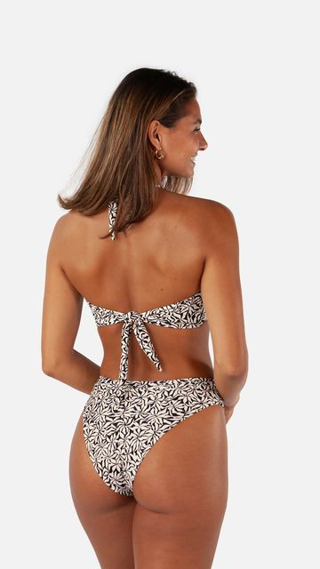 BARTS Mahry Cross Halter-3